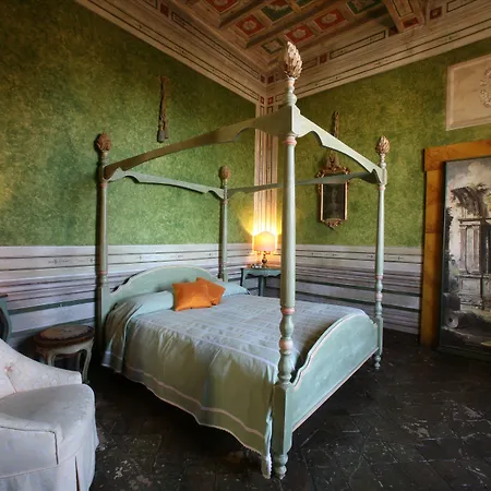 Vesconte Residenza D'epoca Dal 1533 3*