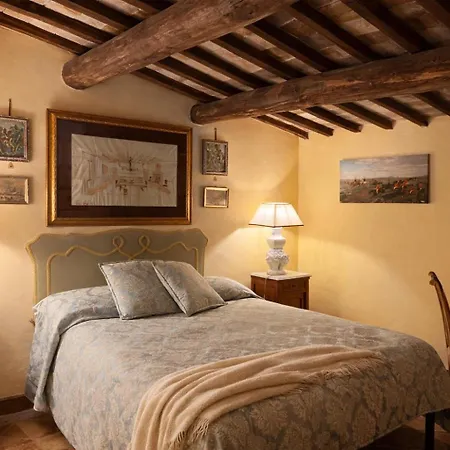 Vesconte Residenza D'epoca Dal 1533 3*