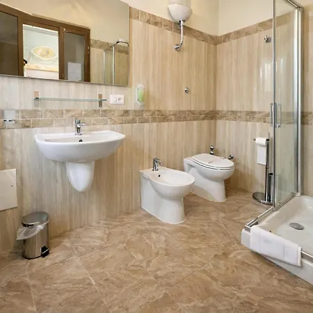 Vesconte Residenza D'epoca Dal 1533 Guest house
