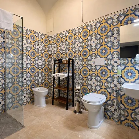 Vesconte Residenza D'epoca Dal 1533 Guest house 3*