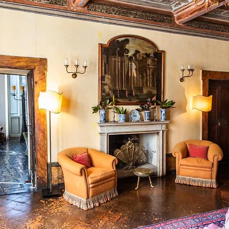 Vesconte Residenza D'epoca Dal 1533 Maison d'hôtes 3*